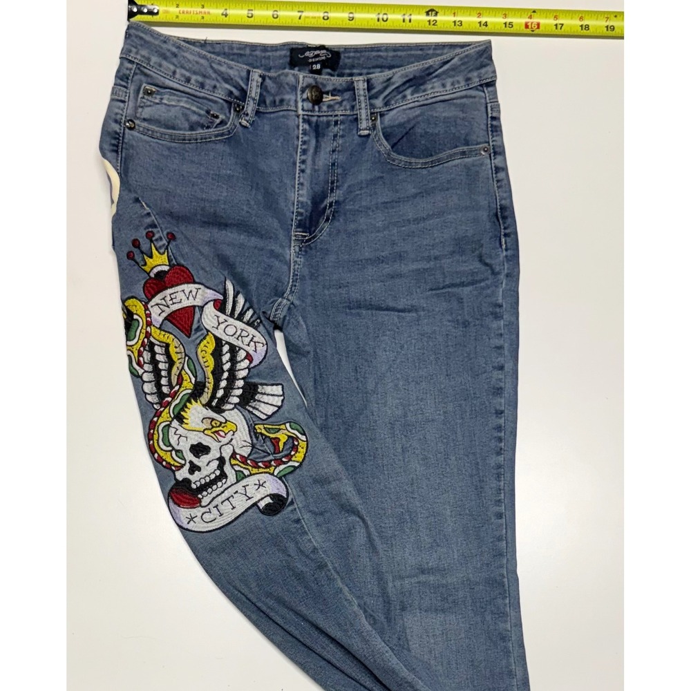 Ed Hardy Denim Womens 28 NYC Tattoo Skull Graphic Flare Jeans Blue WEHD8400-2